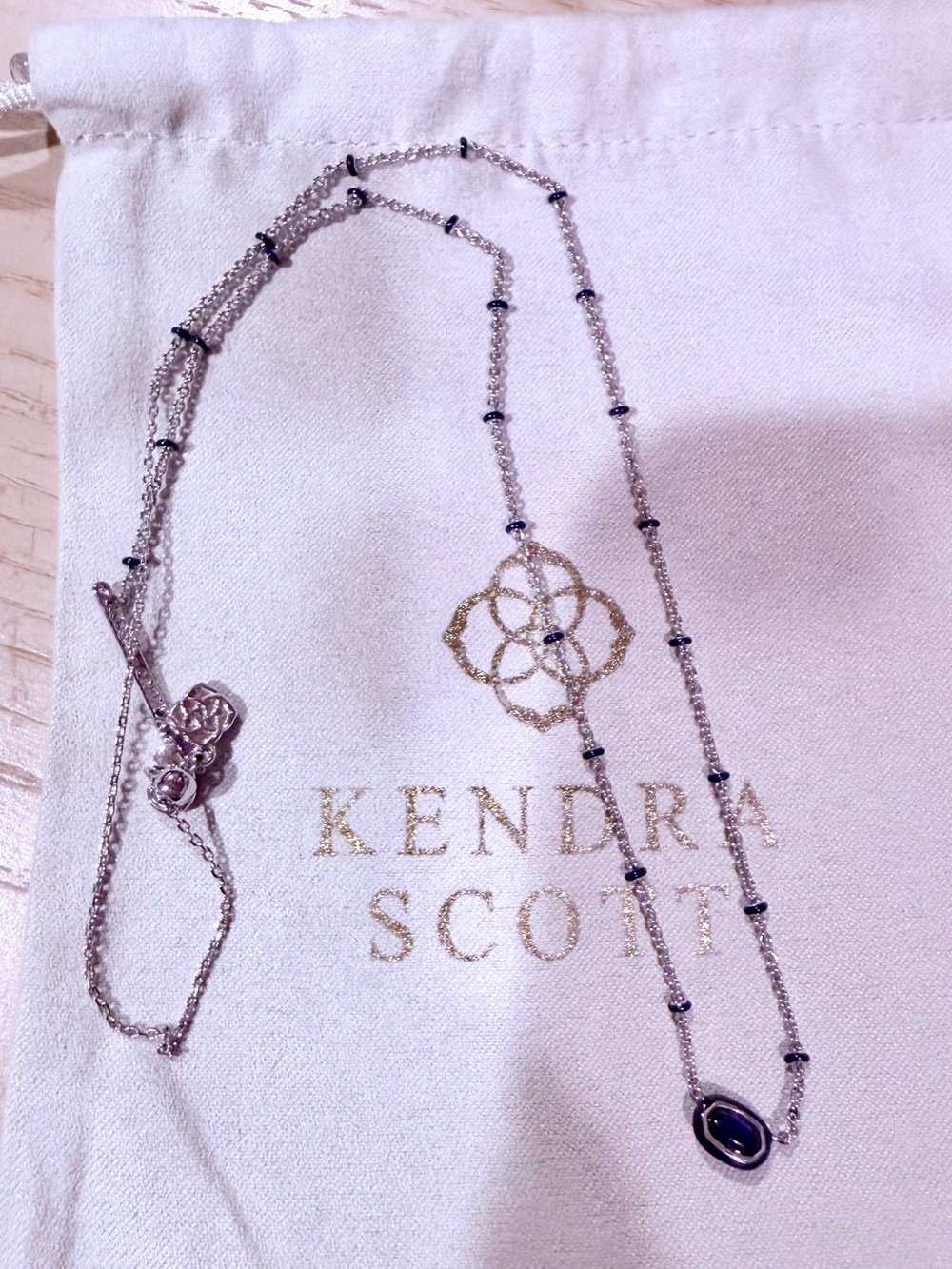Kendra Scott MINI Elisa pendant necklace